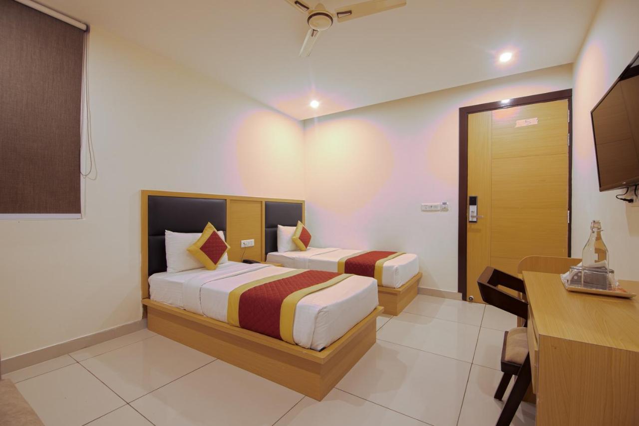 Hotel Del Inn By F9 Hotels - Near Igi Airport Nueva Delhi Exterior foto