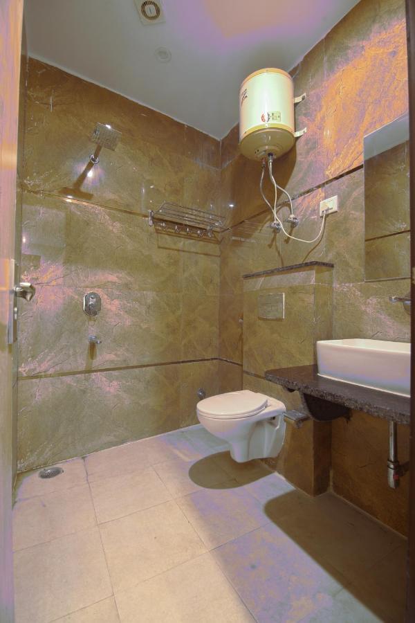 Hotel Del Inn By F9 Hotels - Near Igi Airport Nueva Delhi Exterior foto