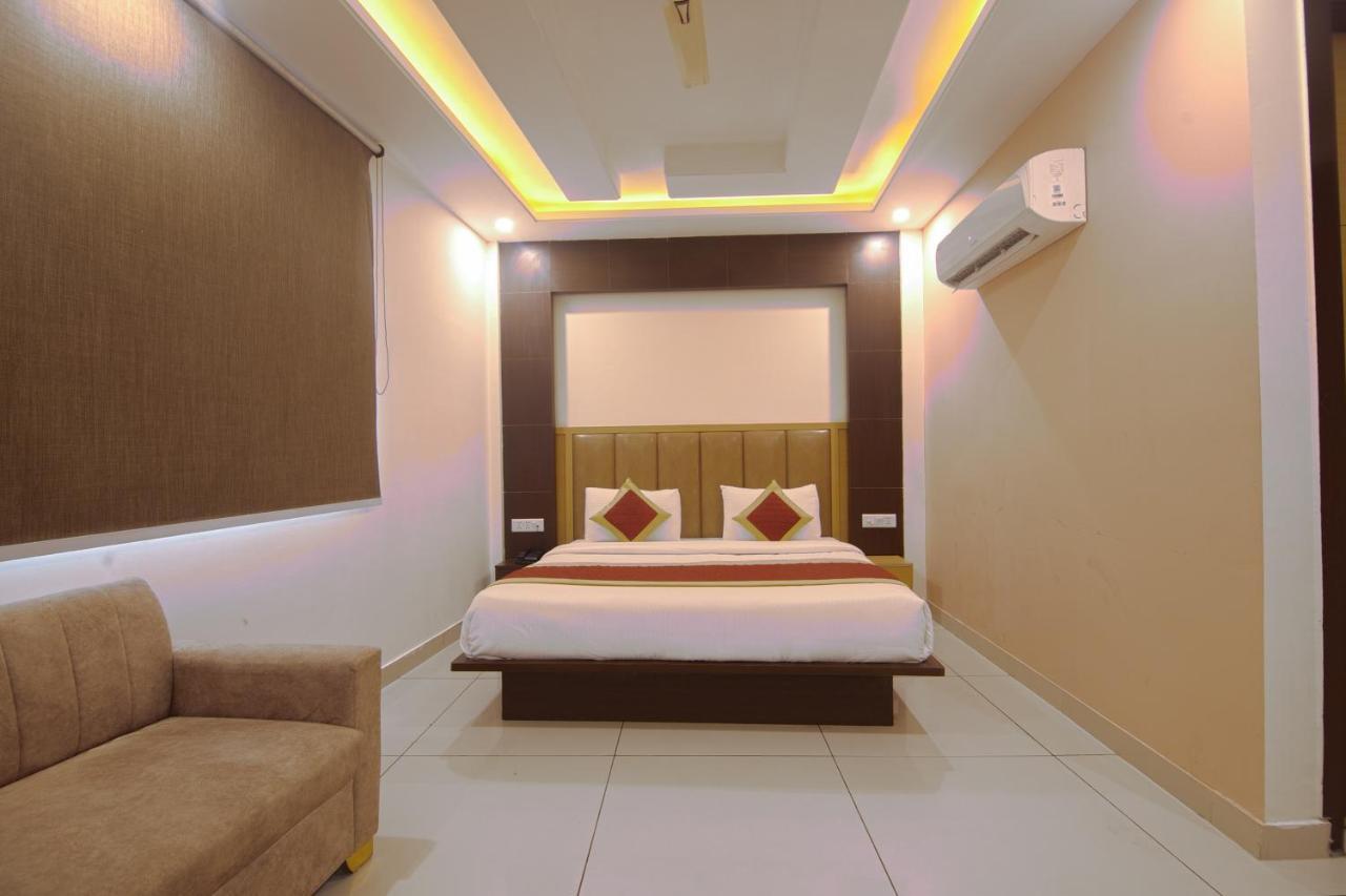 Hotel Del Inn By F9 Hotels - Near Igi Airport Nueva Delhi Exterior foto